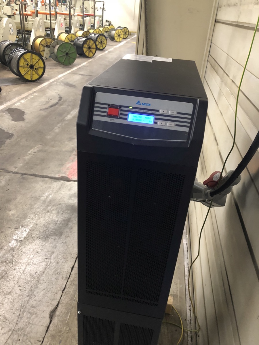 UPS Delta v sklade